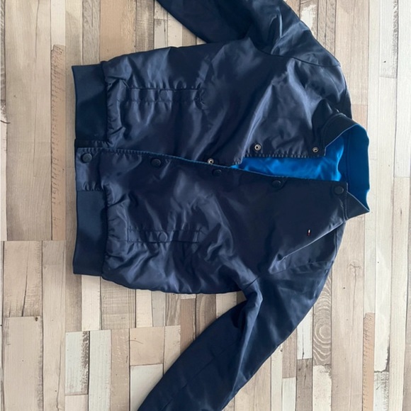 Tommy Hilfiger Jacket Reversable aged 10 years 140 cms - Picture 6 of 6